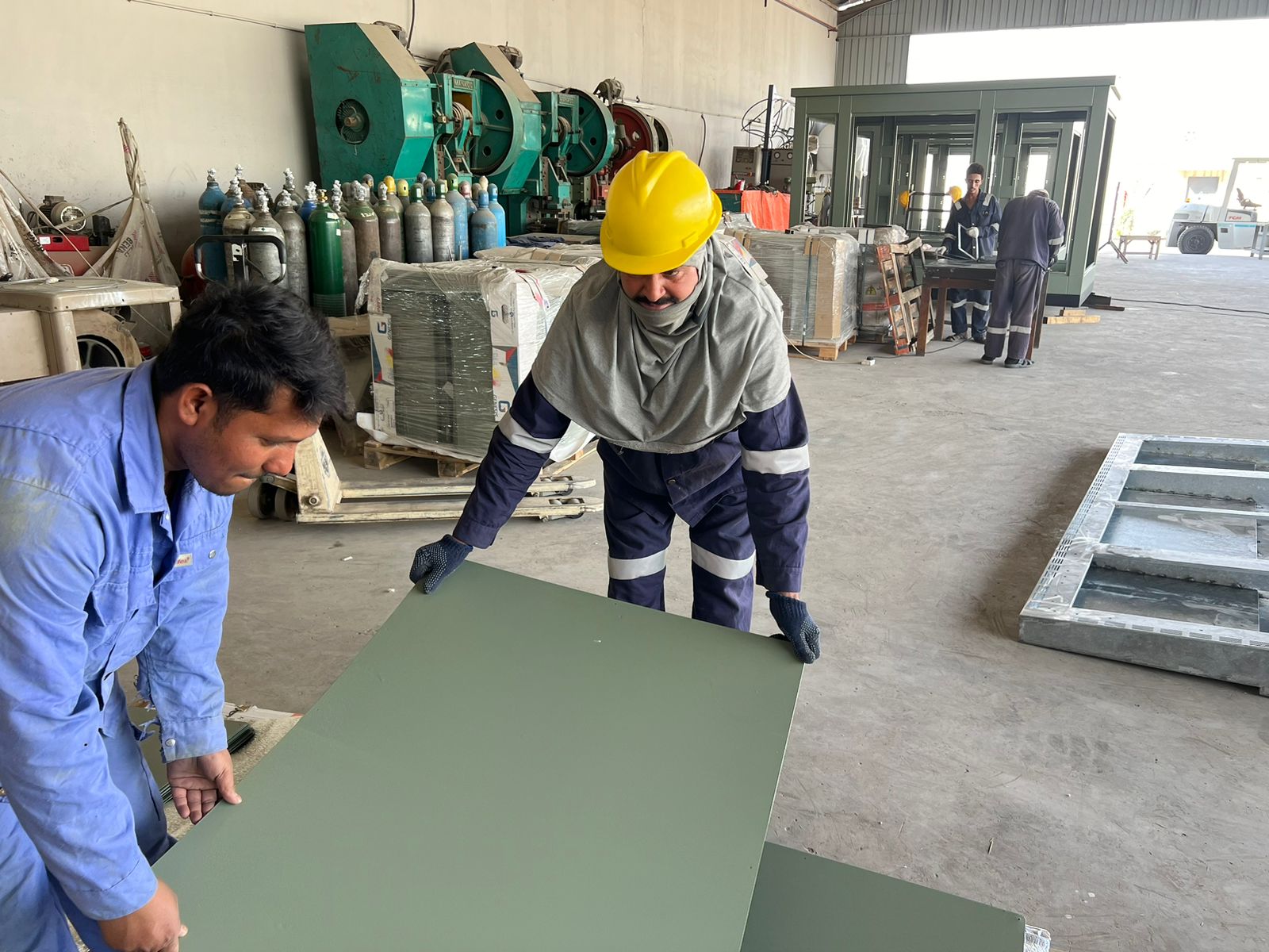  مصنع أعمال عون لمنتجات الحديد 